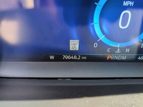 Used 2021 Ford Explorer Platinum w/ Equipment Group 601A image 22