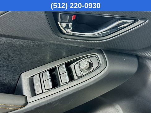 Certified 2025 Subaru Crosstrek 2.5i Limited w/ Crosstrek Mirror Package image 21