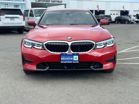 Used 2020 BMW 330i xDrive Sedan w/ Premium Package AWD/4WD image 10