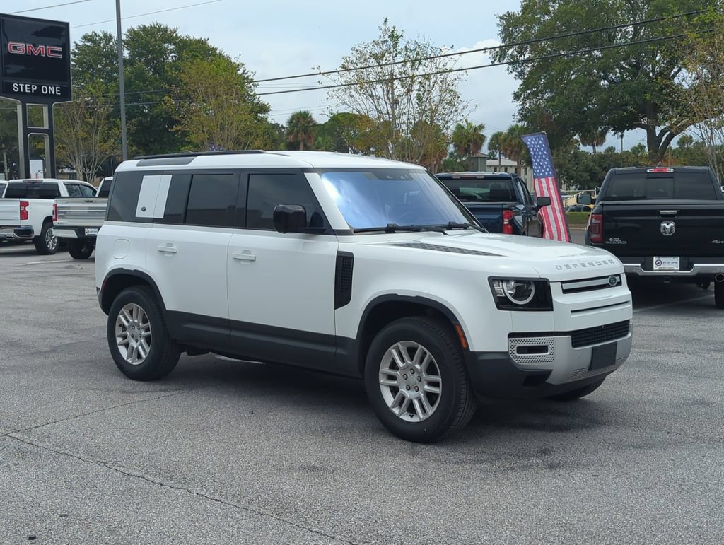 Used 2022 Land Rover Defender 110 S AWD/4WD image 8