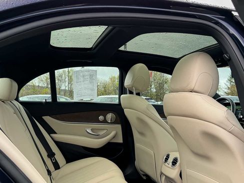 Used 2023 Mercedes-Benz E 350 4MATIC Sedan image 12