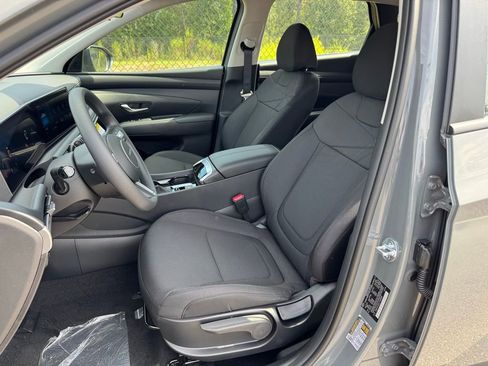 Used 2026 Hyundai Tucson SE image 13