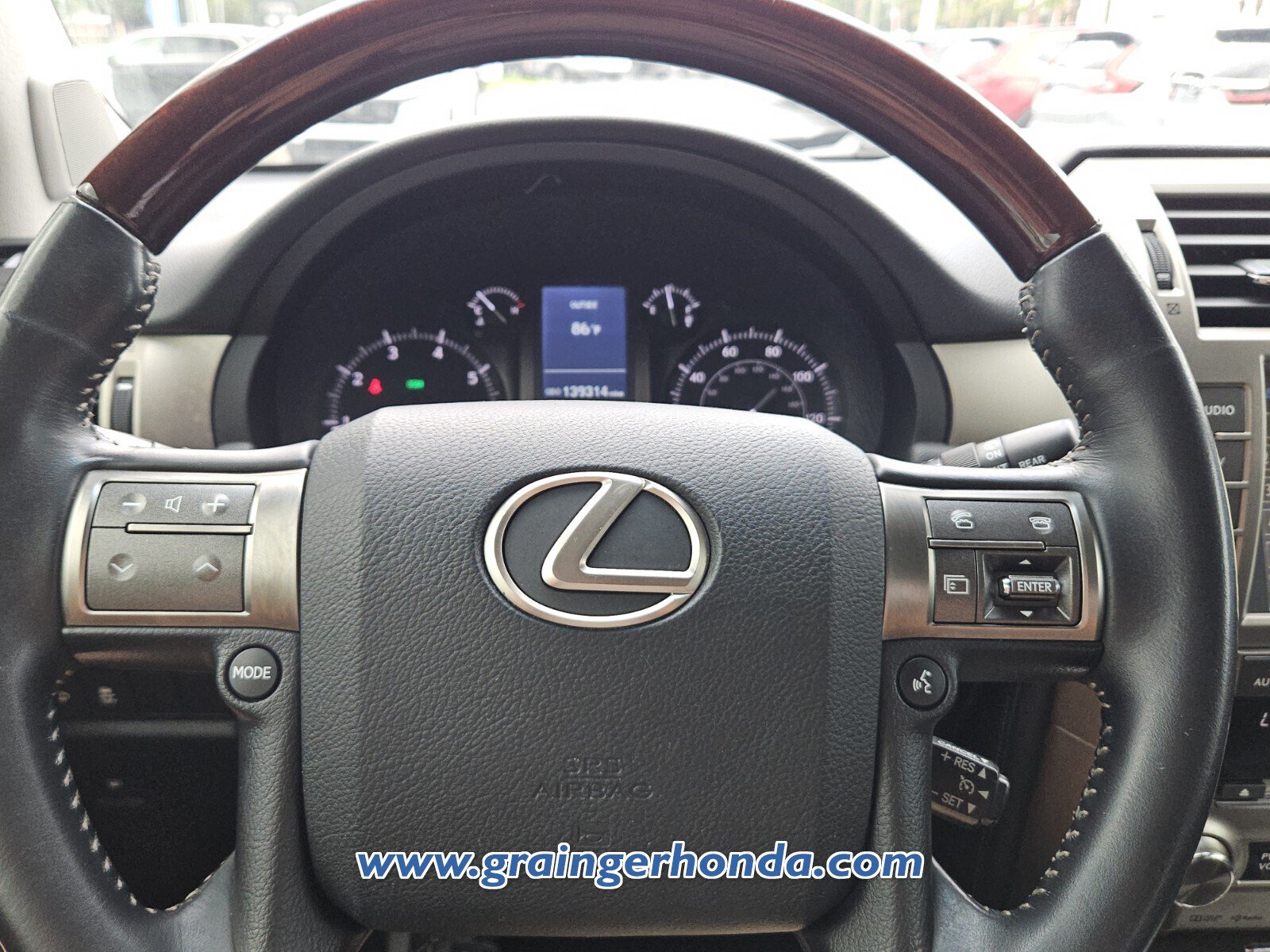 Used 2015 Lexus GX 460 w/ Premium Package AWD/4WD image 18