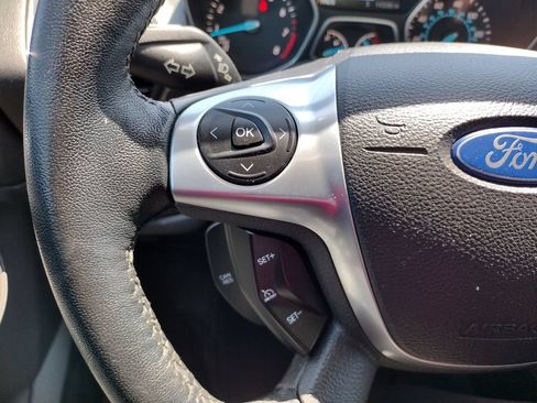 Used 2016 Ford Escape Titanium AWD/4WD image 25