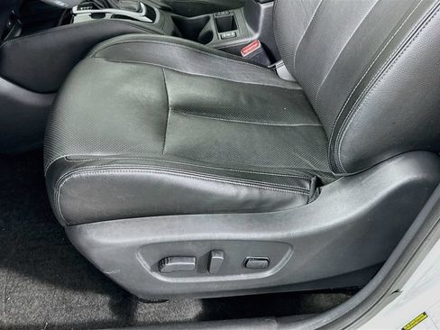 Used 2017 Nissan Rogue SL w/ SL Premium Package AWD/4WD image 20