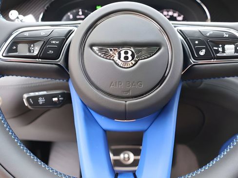 New 2026 Bentley Bentayga Speed AWD/4WD image 25