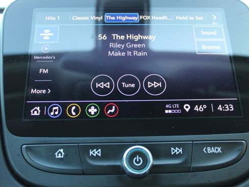 Used 2022 Chevrolet Malibu LT image 29