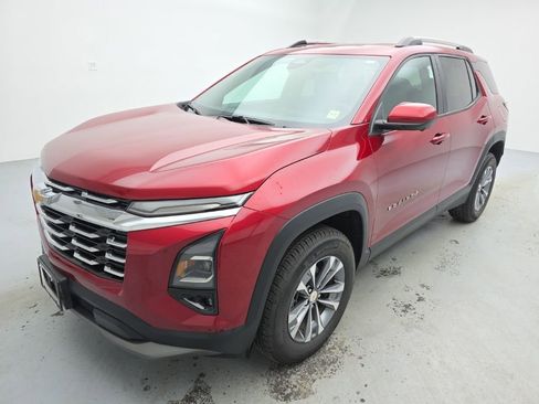 Used 2025 Chevrolet Equinox LT w/ Convenience Package II AWD/4WD image 6