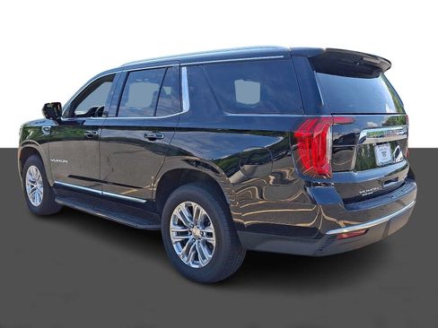 Used 2023 GMC Yukon SLT AWD/4WD image 4