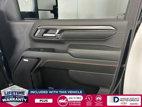 Used 2024 GMC Sierra 2500 AT4 w/ AT4 Premium Plus Package AWD/4WD image 32