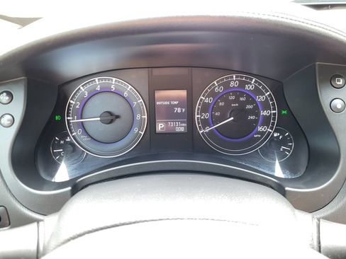 Used 2017 INFINITI QX50 AWD w/ Deluxe Touring Package image 26