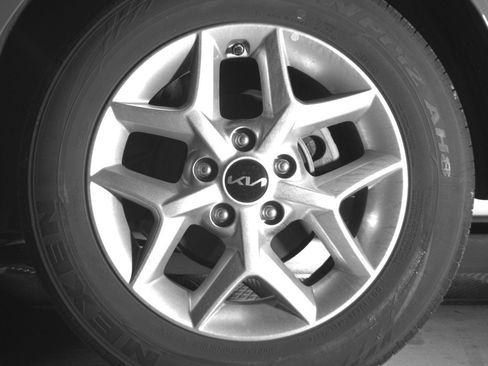 Used 2025 Kia Soul LX w/ LX Technology Package image 14