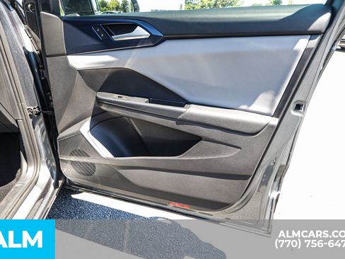 Used 2022 Volkswagen Taos SE image 46