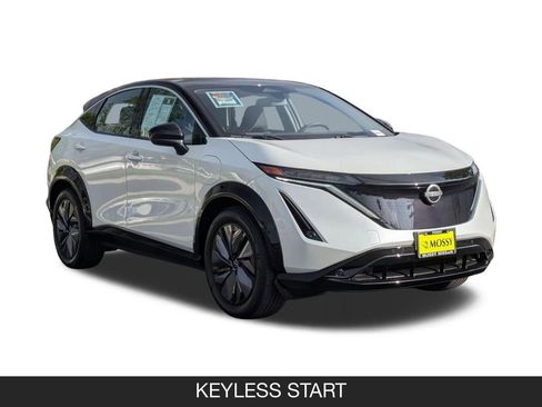 Used 2023 Nissan Ariya FWD image 2