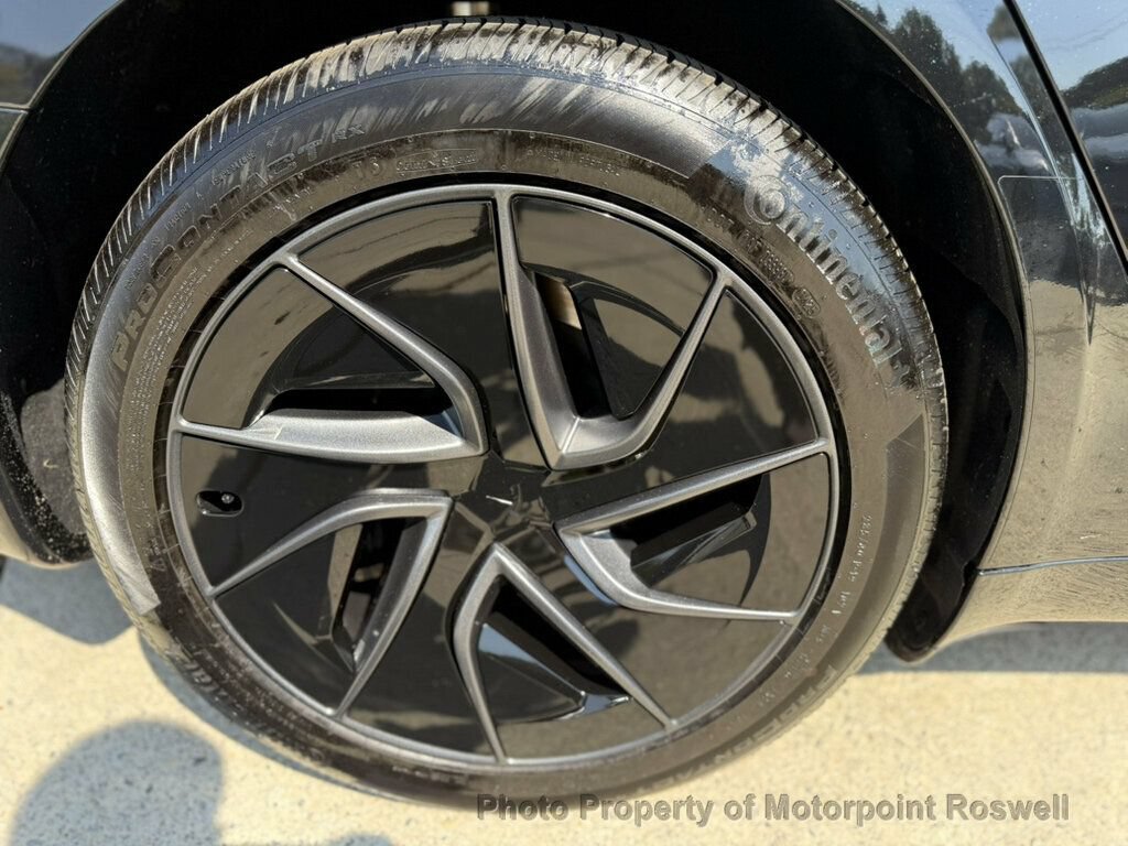 Used 2026 Tesla Model S AWD/4WD image 22