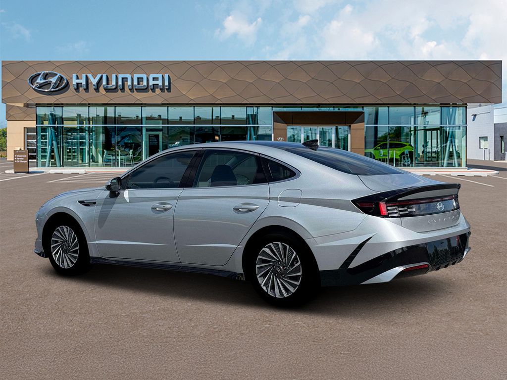 New 2026 Hyundai Sonata SEL FWD image 4