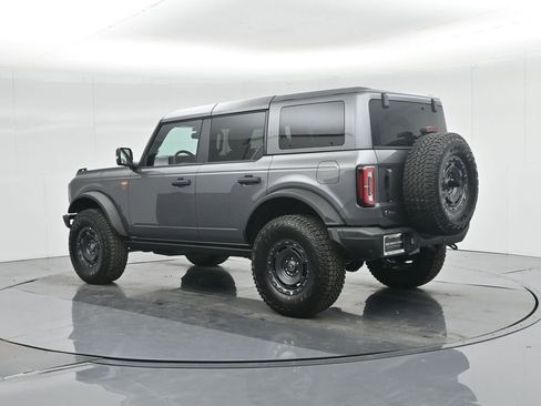 New 2025 Ford Bronco Badlands image 6