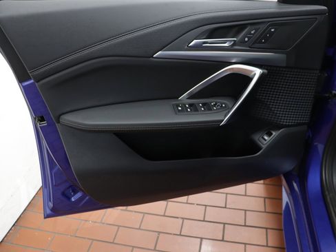 Used 2025 BMW X2 xDrive28i w/ Technology Package image 7