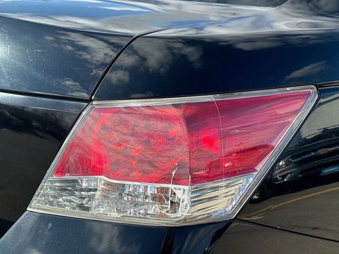 Used 2010 Honda Accord LX-P image 29