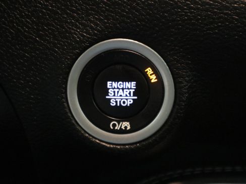 Used 2019 Dodge Challenger R/T Scat Pack image 30