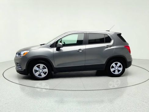 Used 2020 Chevrolet Trax LS w/ Tint and Cruise Package FWD image 2
