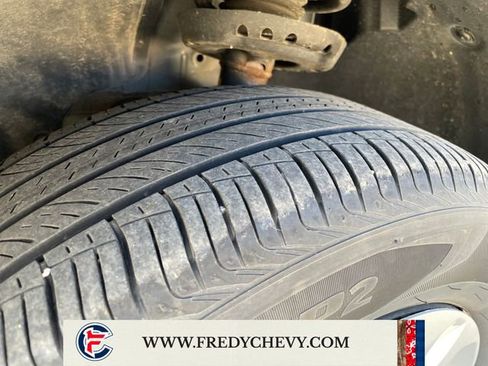Used 2024 Chevrolet Trax LS FWD image 25