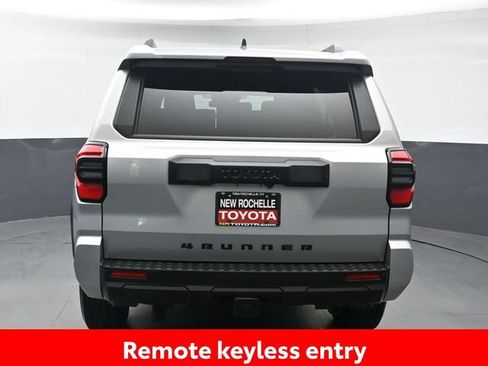 Certified 2026 Toyota 4Runner SR5 AWD/4WD image 5