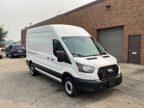 Used 2024 Ford Transit 250 148 High Roof RWD image 1
