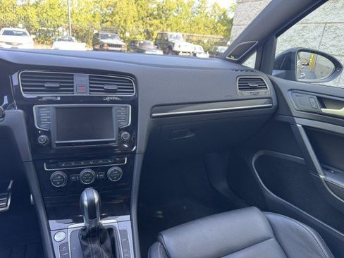 Used 2017 Volkswagen Golf 4-Door AWD/4WD image 31