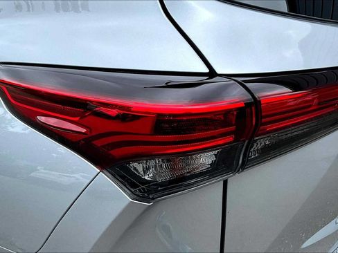 Used 2020 Toyota Highlander Limited AWD/4WD image 27