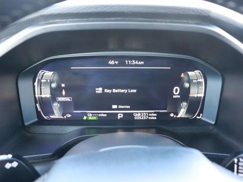 Used 2024 Mitsubishi Outlander 4WD Plug-In Hybrid image 29