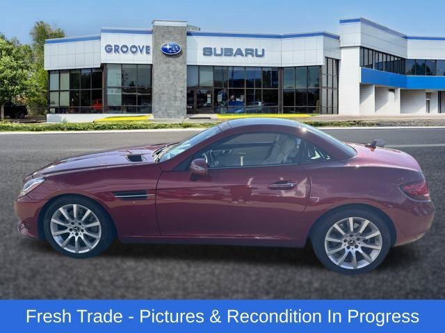 Used 2019 Mercedes-Benz SLC 300 image 2