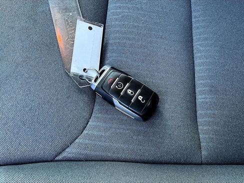 Used 2022 RAM 1500 Big Horn image 11