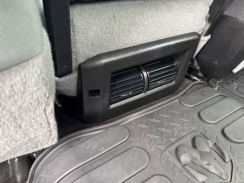 Used 2018 RAM 3500 Tradesman w/ Chrome Appearance Group AWD/4WD image 25