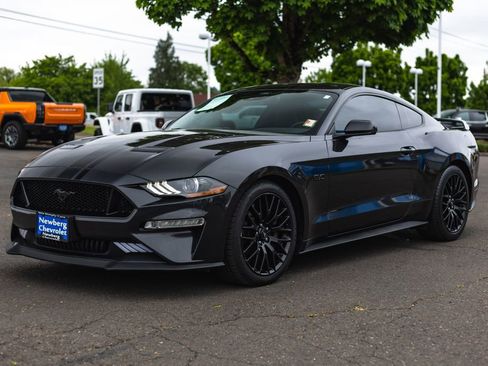 Used 2022 Ford Mustang GT Premium w/ GT Performance Package RWD image 6