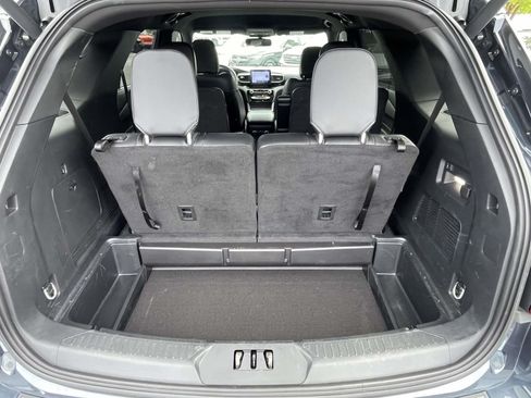 Used 2023 Ford Explorer ST w/ ST Street Pack AWD/4WD image 9