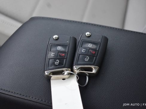 Used 2019 Volkswagen Tiguan SE AWD/4WD image 34
