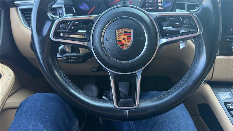 Used 2018 Porsche Macan S AWD/4WD image 32