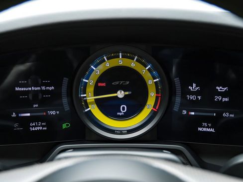 Used 2022 Porsche 911 GT3 RWD image 20