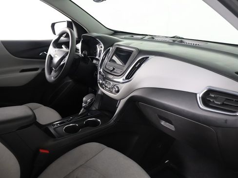 Used 2023 Chevrolet Equinox LS w/ LS Convenience Package FWD image 24