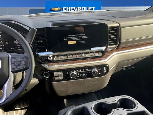 New 2026 GMC Sierra 1500 Elevation AWD/4WD image 6