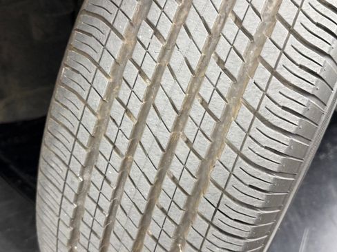 Used 2023 Chrysler Pacifica Touring-L FWD image 18