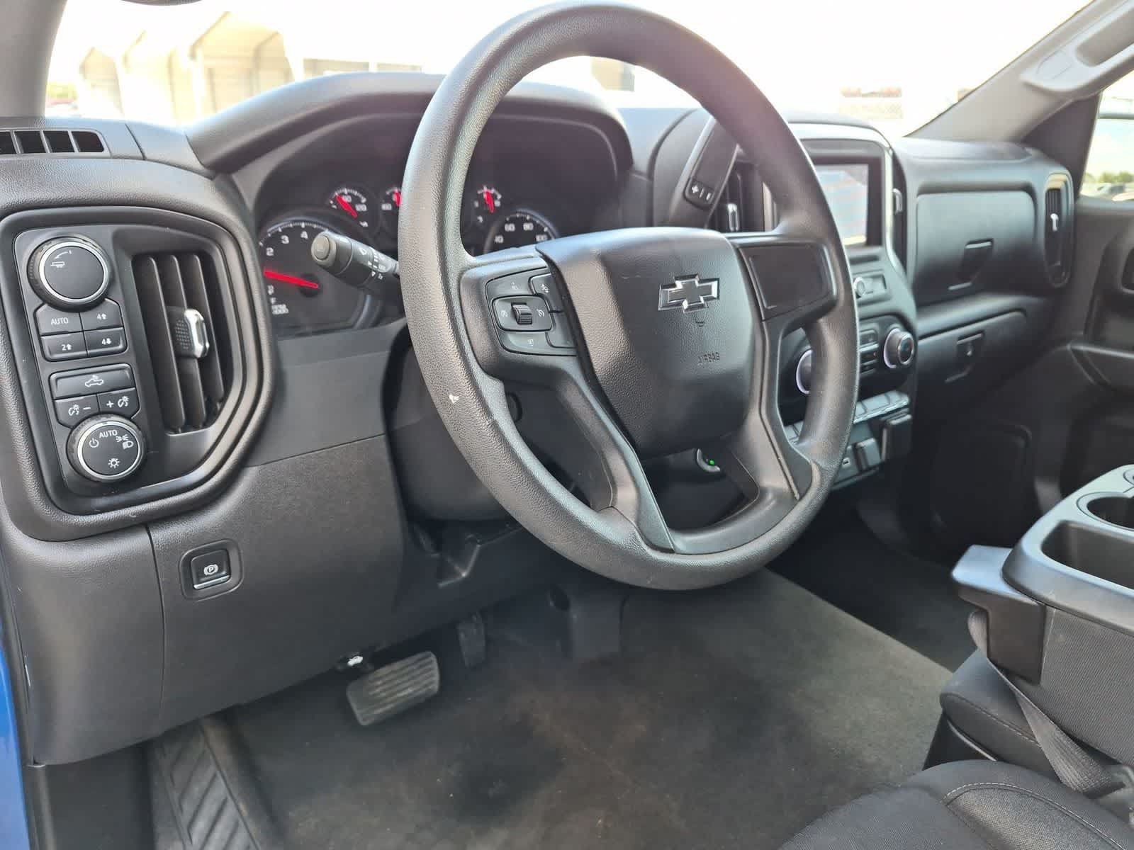 Used 2022 Chevrolet Silverado 1500 Custom Trail Boss AWD/4WD image 10