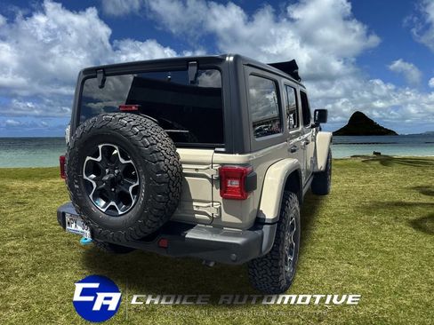 Used 2022 Jeep Wrangler Unlimited Rubicon 4xe w/ Steel Bumper Group image 9