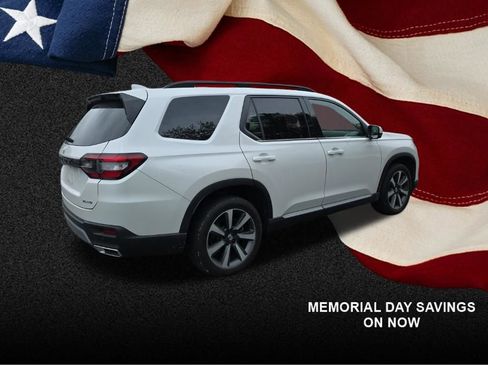 Certified 2024 Honda Pilot Elite image 6