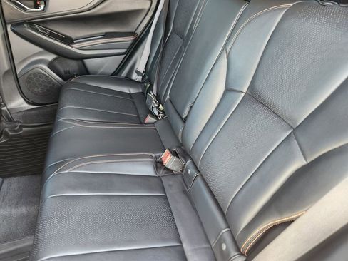 Used 2018 Subaru Crosstrek 2.0i Limited image 11