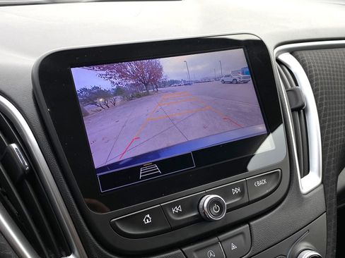 Used 2023 Chevrolet Malibu LT image 15