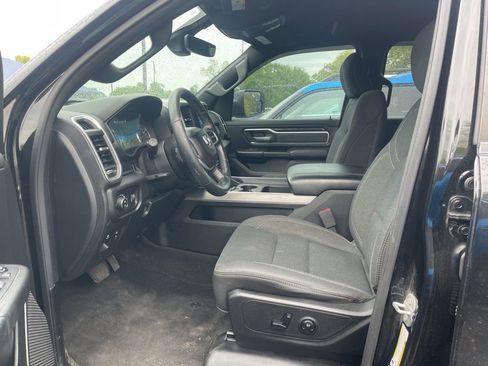 Used 2020 RAM 1500 Big Horn AWD/4WD image 10