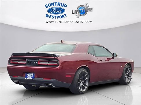 Used 2021 Dodge Challenger R/T Scat Pack w/ Shaker Package image 4