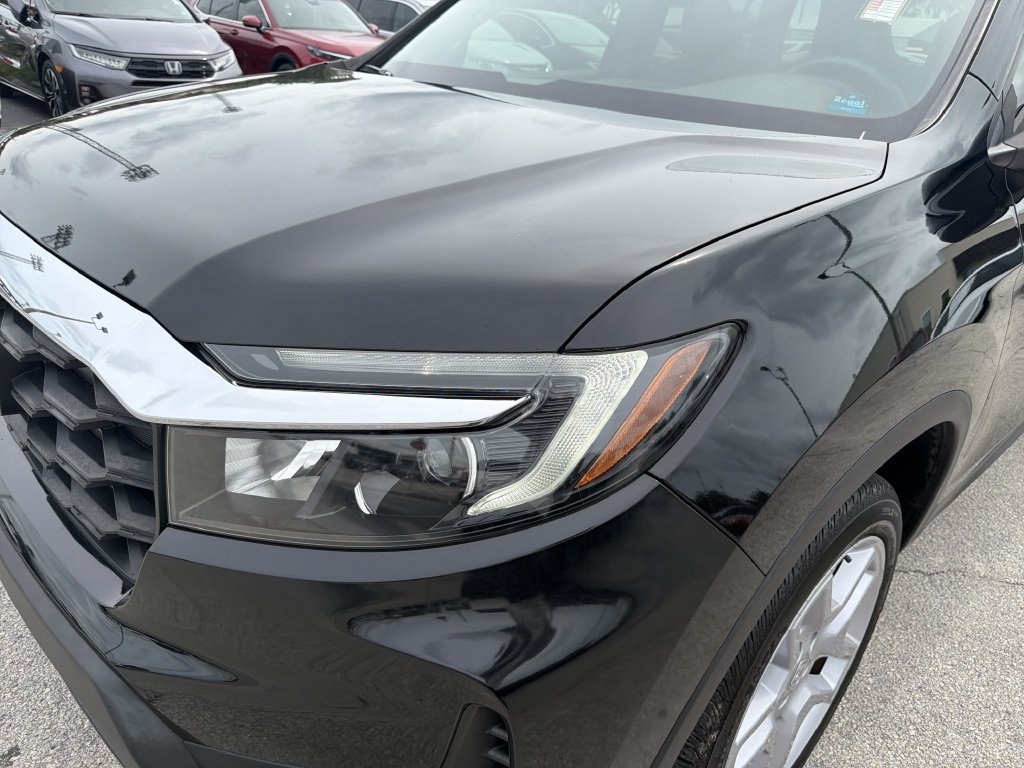 Used 2024 Honda Passport EX-L image 8